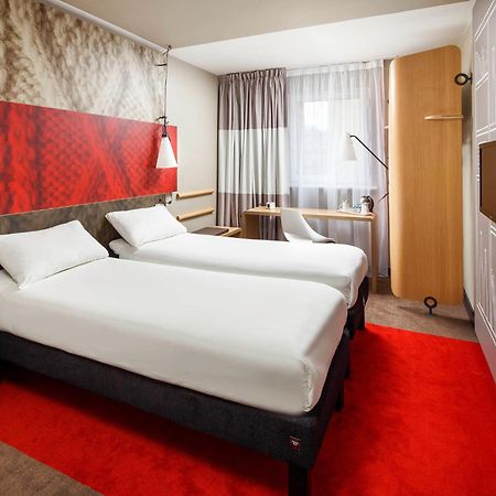 Ibis London Barking Hotel Barking  Eksteriør billede