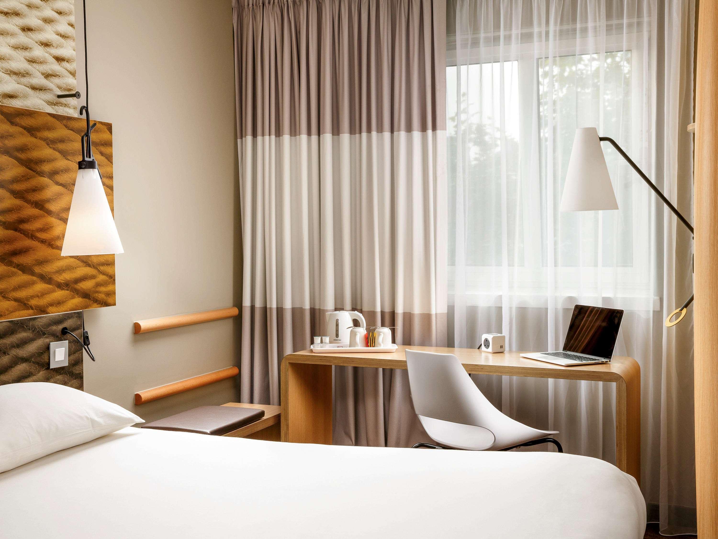 Ibis London Barking Hotel Barking  Eksteriør billede