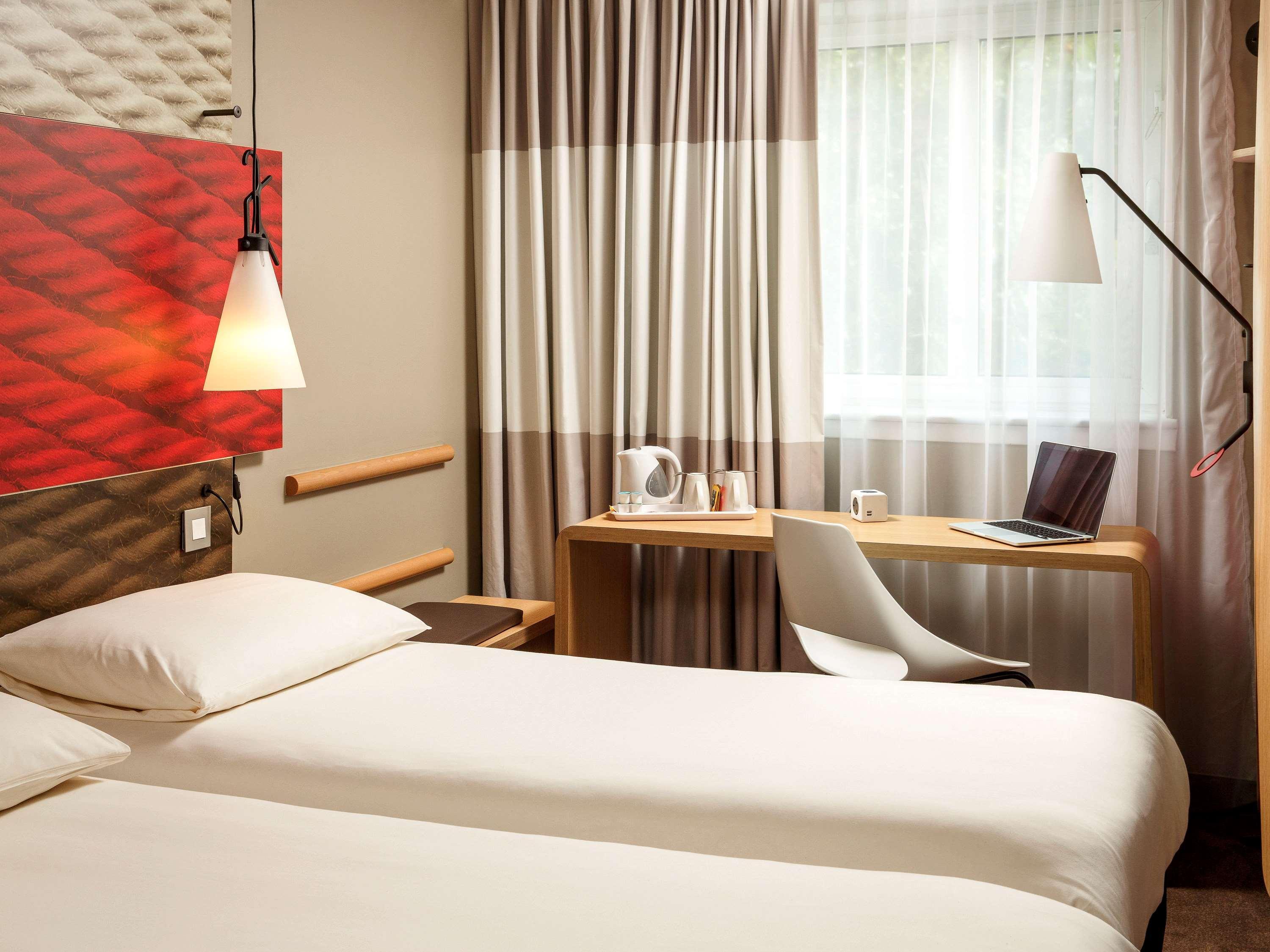 Ibis London Barking Hotel Barking  Eksteriør billede