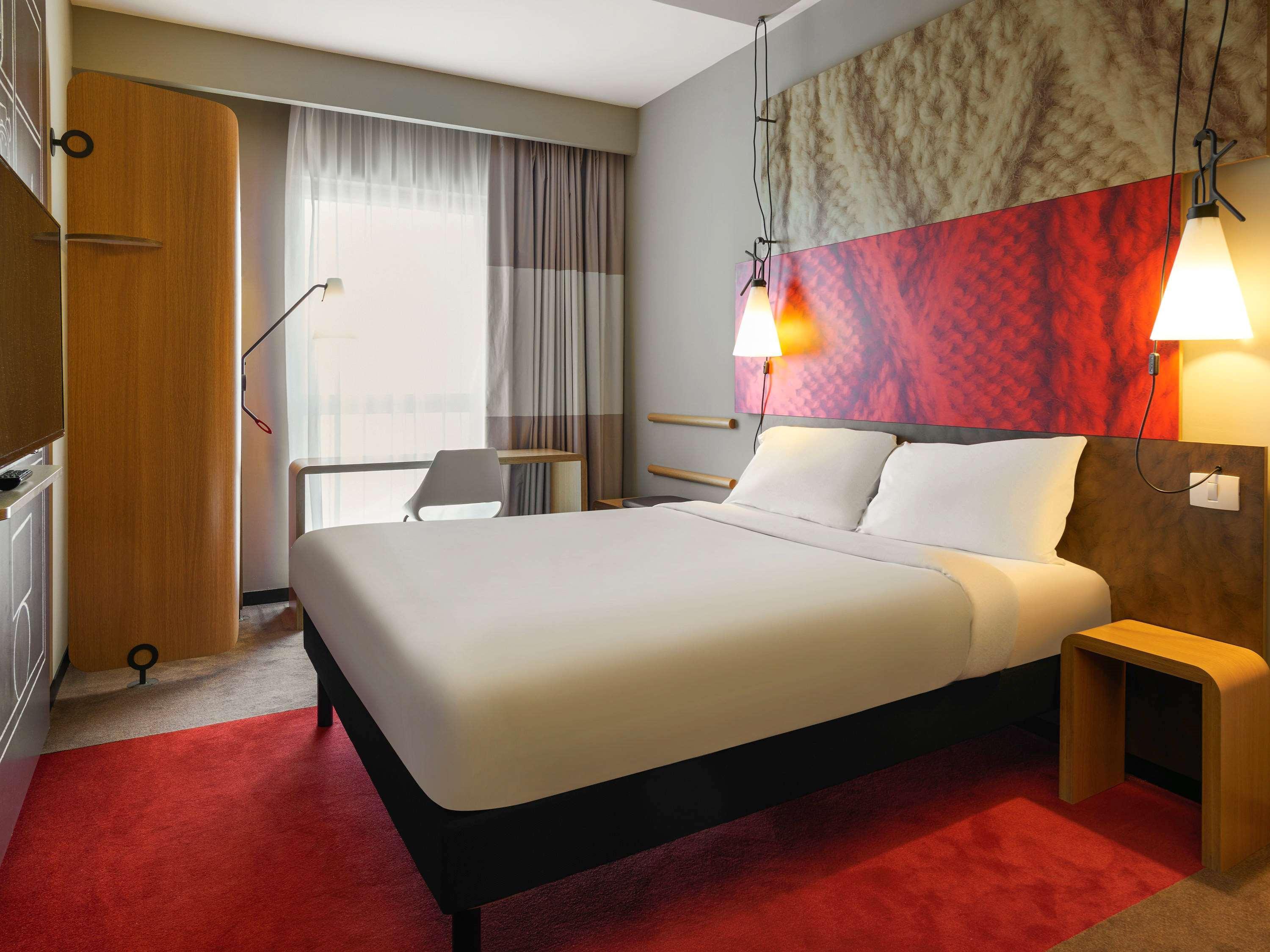 Ibis London Barking Hotel Barking  Eksteriør billede