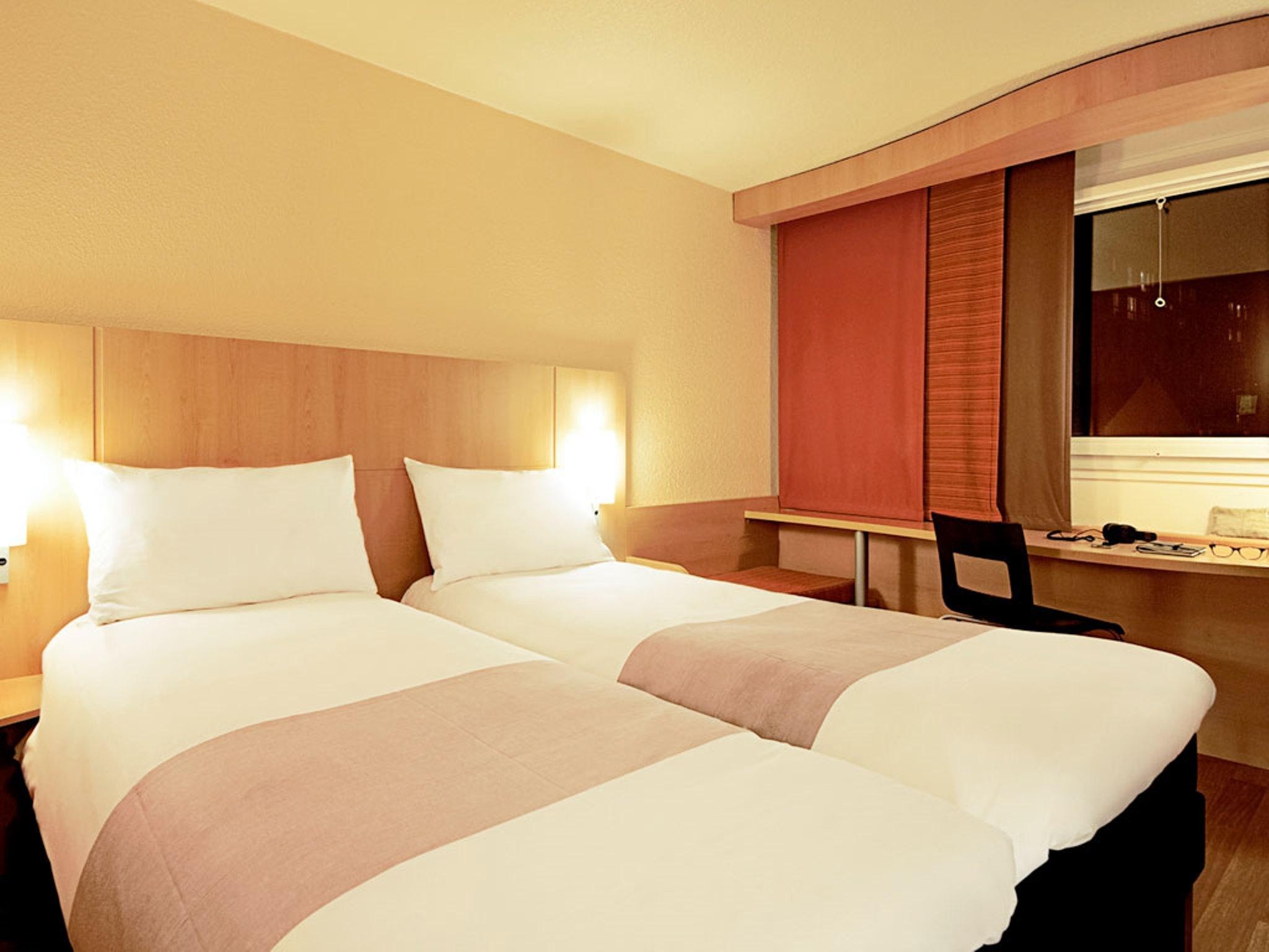 Ibis London Barking Hotel Barking  Eksteriør billede