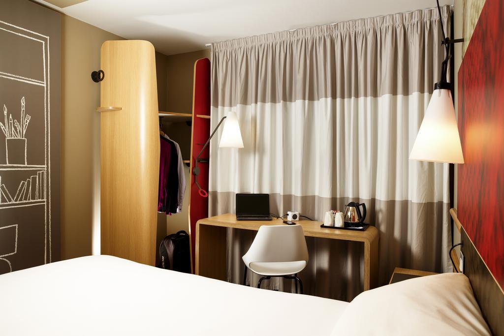 Ibis London Barking Hotel Barking  Eksteriør billede